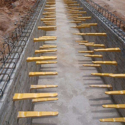 预埋电缆沟支架施工方法