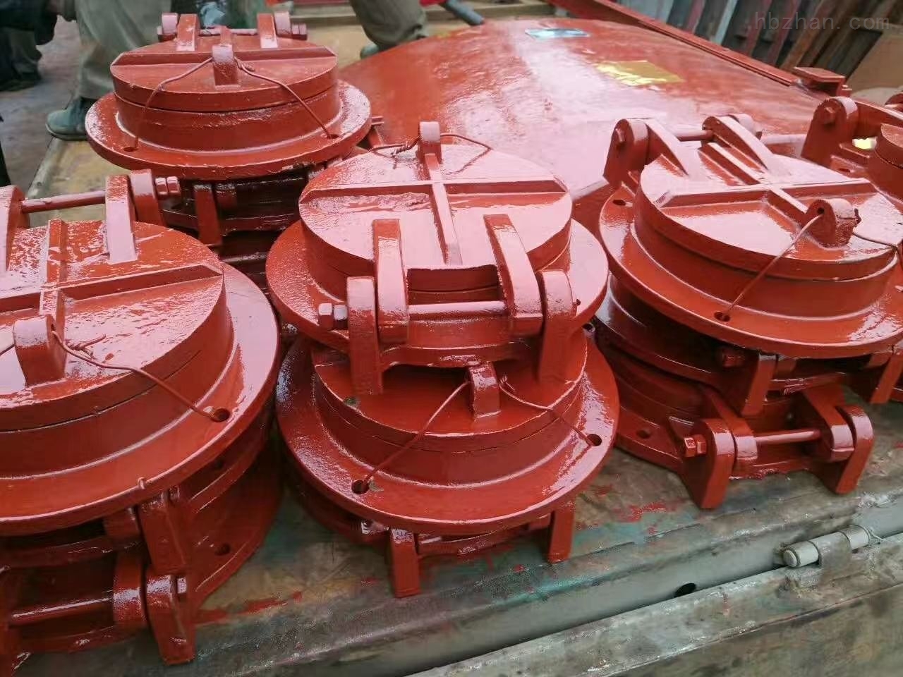 dn1500铸铁拍门的故障